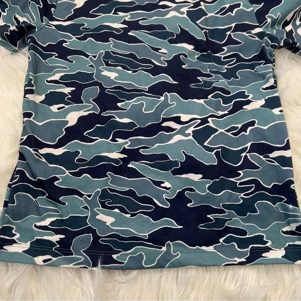 Old Navy Boys Sz Medium 8 Pajama Shirt Sleep T-Shirt Blue Camo Wave Short Sleeve